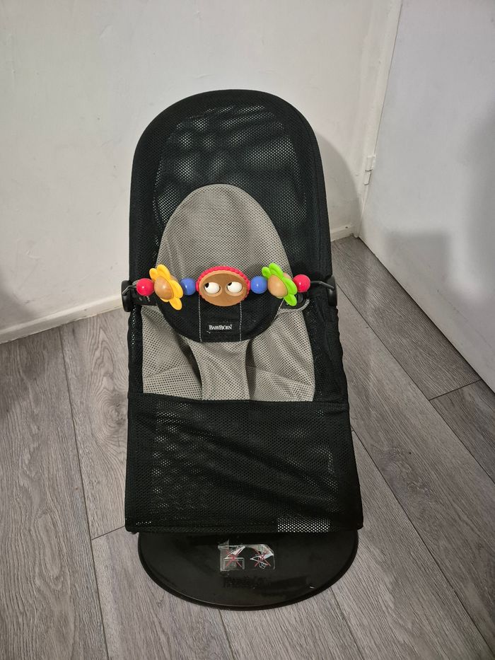 Transat babybjorn et son jouet - photo numéro 3