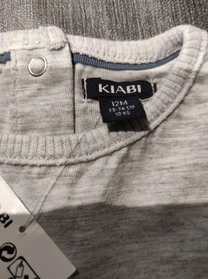 Tee shirt Kiabi 12 mois neuf - photo numéro 2