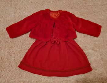 Robe en feutre rouge + veste cardigan 12 mois