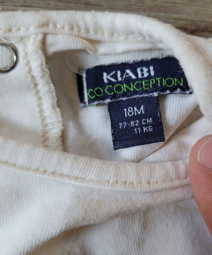 T-shirt manches longues taille 18 mois - photo numéro 3