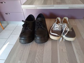 2 paires de chaussures femmes Pointure 41