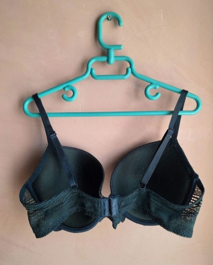 Soutien gorge dentelle - photo numéro 4