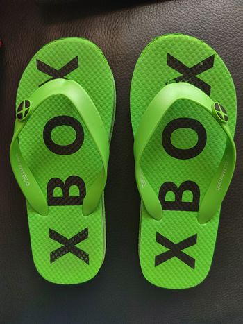Tongs X box