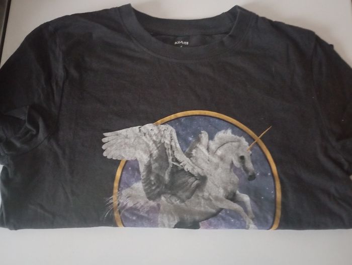 Tee shirt,taille 36/S,manches courtes,coton gris foncé et motif coloré , Kiabi. Parfait état - photo numéro 4