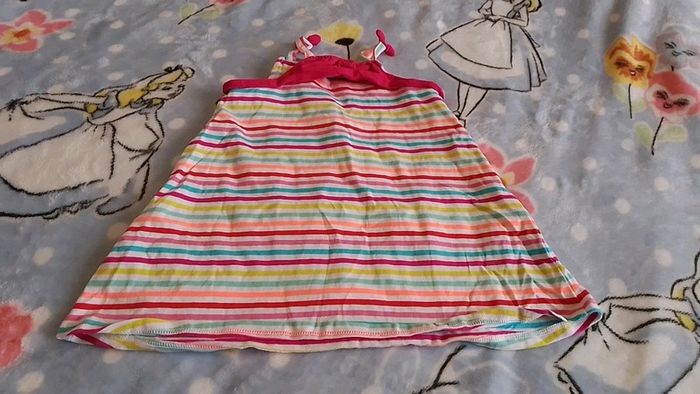 Robe Disney Minnie 12 mois neuf - photo numéro 4