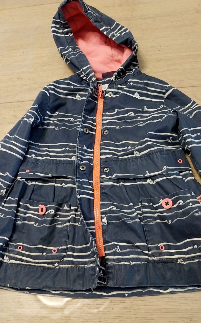 Veste légère fille 4ans en bon état - photo numéro 4