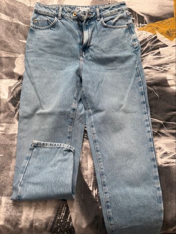 Jean mom