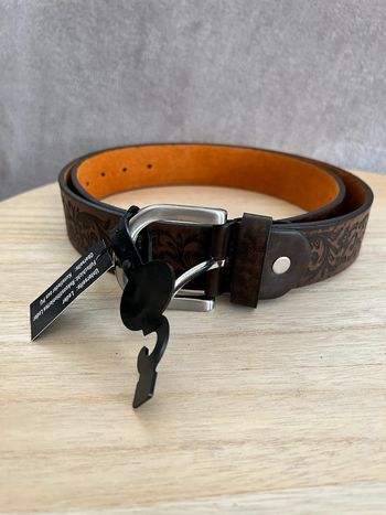 Ceinture en cuir brun taille 105 cm