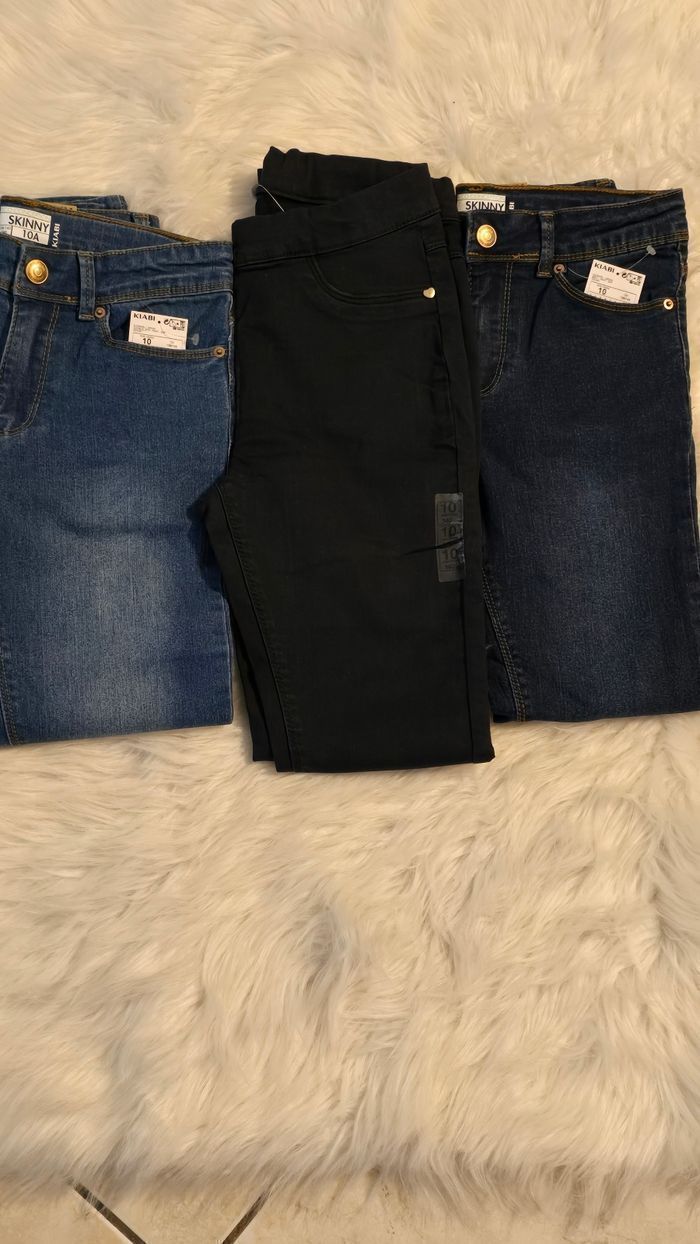 NEUFS (NON PORTÉS)🏷🏷🏷 SUPERBE🤩😍🩷 lot jeans skinny et tregging 10 ans fille 🩷😍🤩 - photo numéro 7