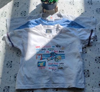 Lot de tee-shirt taille 2/4 ans