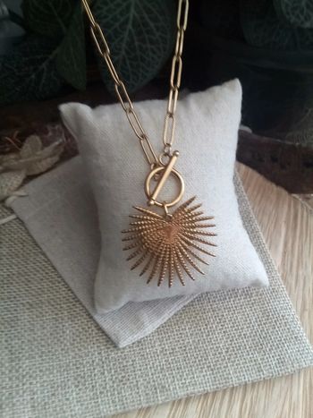 Collier coeur ensoleillé en acier inoxydable