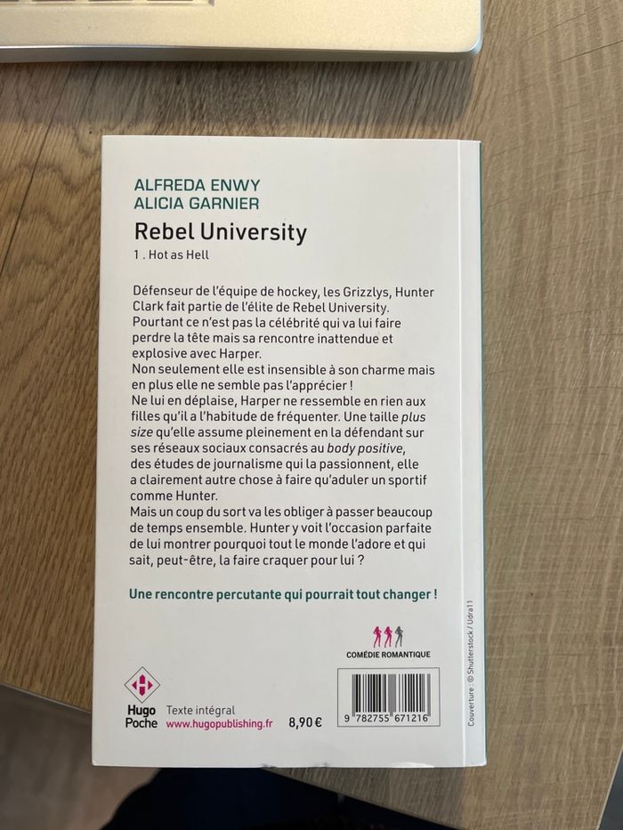 Rebel university - photo numéro 2