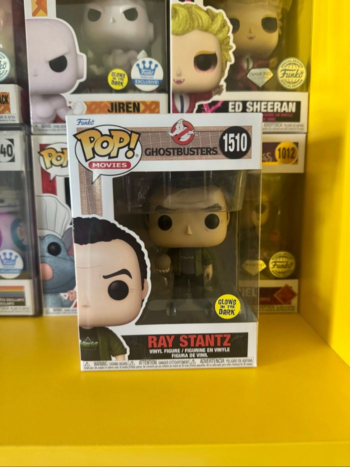 Funko Pop! Movies 1510 - Ghostbusters - Ray Stantz - Glows In The Dark - photo numéro 2