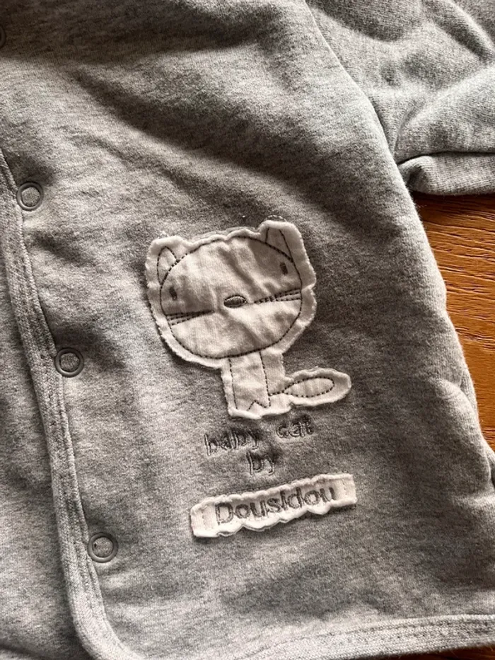 Gilet 6 mois - photo numéro 2
