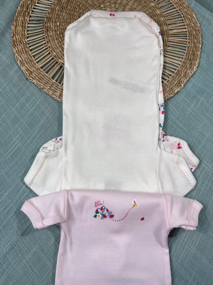 Lot 3 bodies 3 mois neuf petit bateau - photo numéro 6