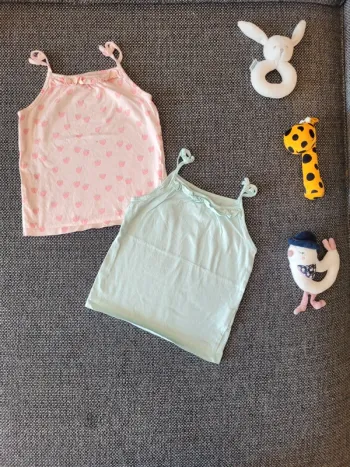 Lot 2 débardeurs fille 36 mois