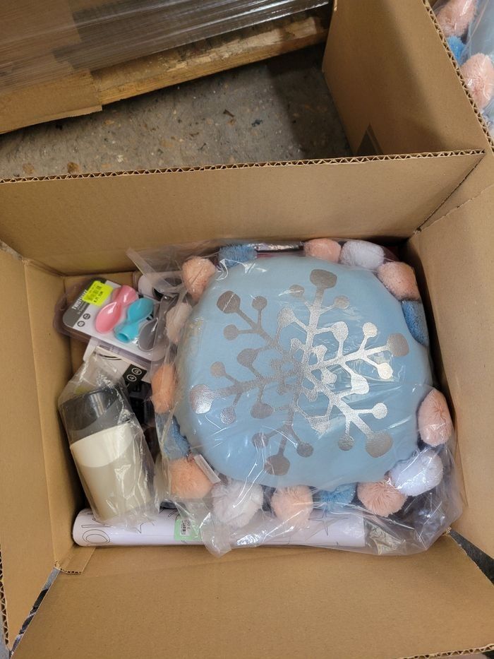 Box mystere liquidation de stock NEUF à-90% Produit bébé 🚼 - photo numéro 3
