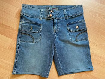 Jolie short en jean bleu Quiksilver/Roxy T. 29 femme TBE