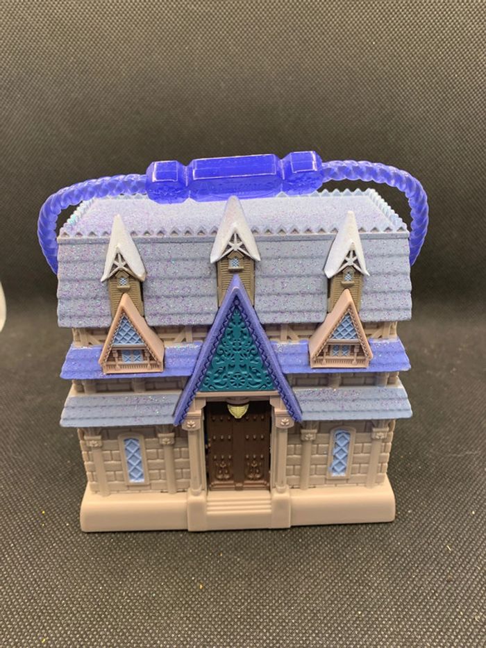 Maison animator reine des neiges disneystore - photo numéro 3