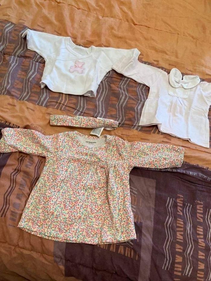 Lot vêtement bébé 1mois - photo numéro 9