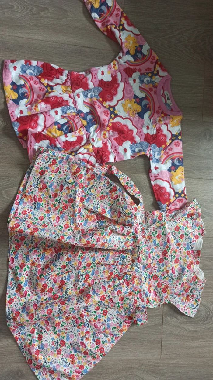 Rare lot de 2 robe de la marque Cath Kidston taille 4/5 ans