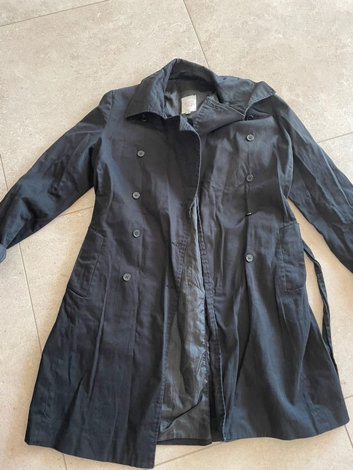 Veste noire / trench