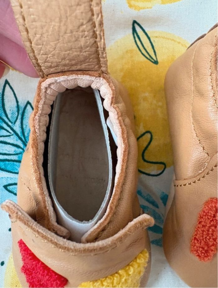 Chaussons Easy peasy  neuf - photo numéro 5