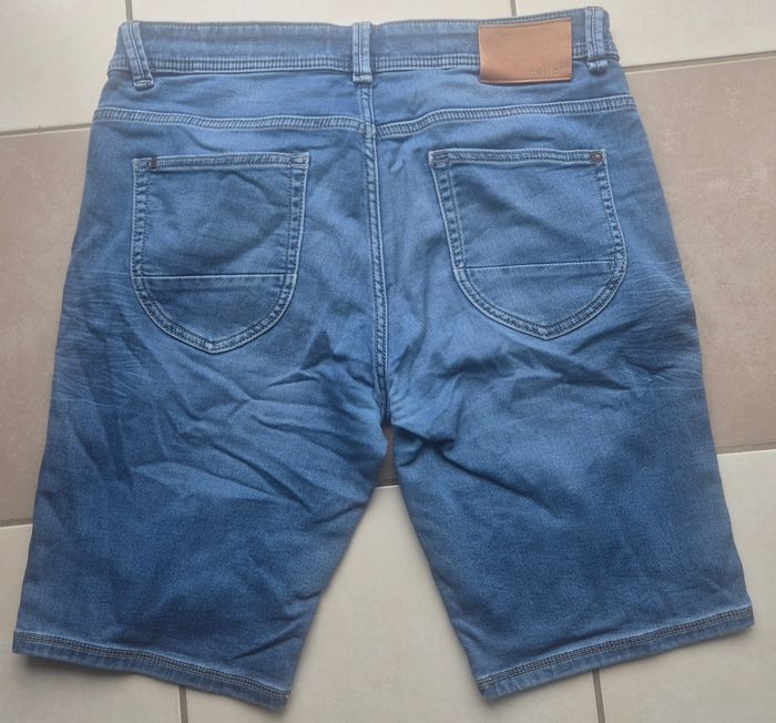 Short en jean's - photo numéro 2