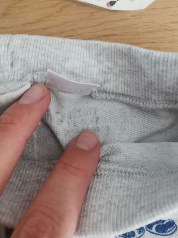 Short bébé garçon Disney 9/12mois zara tbe - photo numéro 3