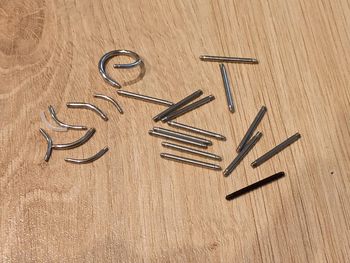 Barres piercings