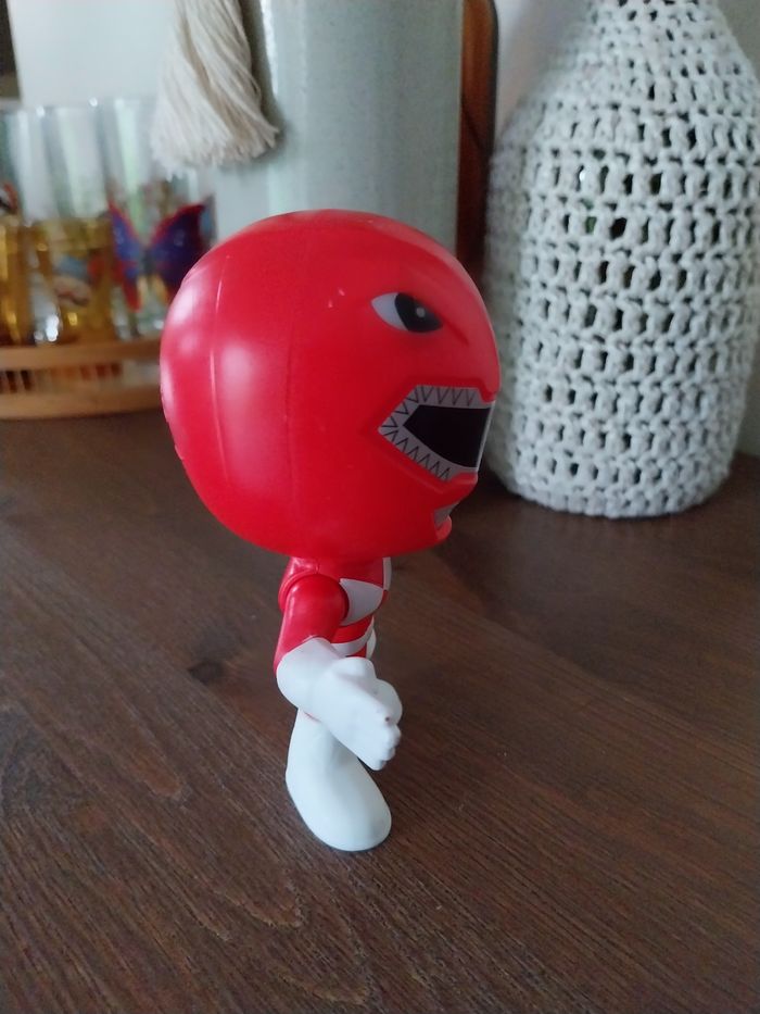 Power Rangers rouge Brody - photo numéro 4