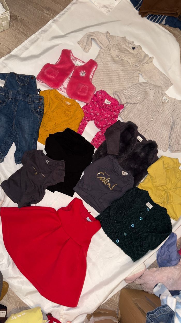 Lot de vêtements fille 3 mois - photo numéro 2