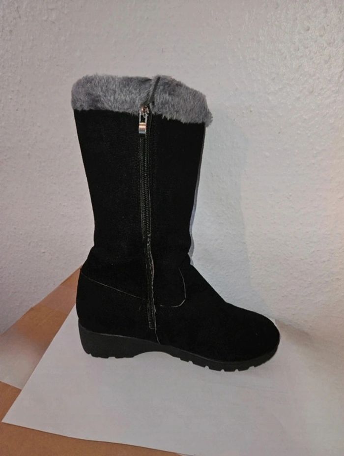 Bottes pointure 38 Neuve - photo numéro 4