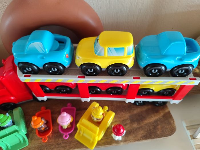 Lot jouets - photo numéro 4