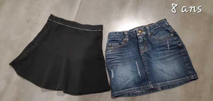 Lot de 2 jupes 8 ans