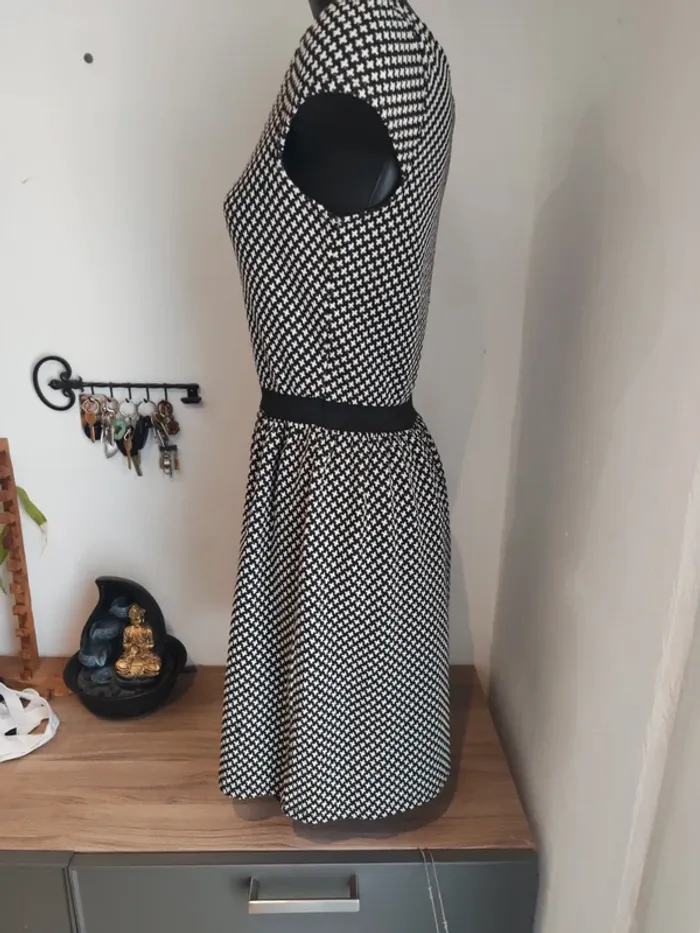 Robe nafnaf taille m - photo numéro 3