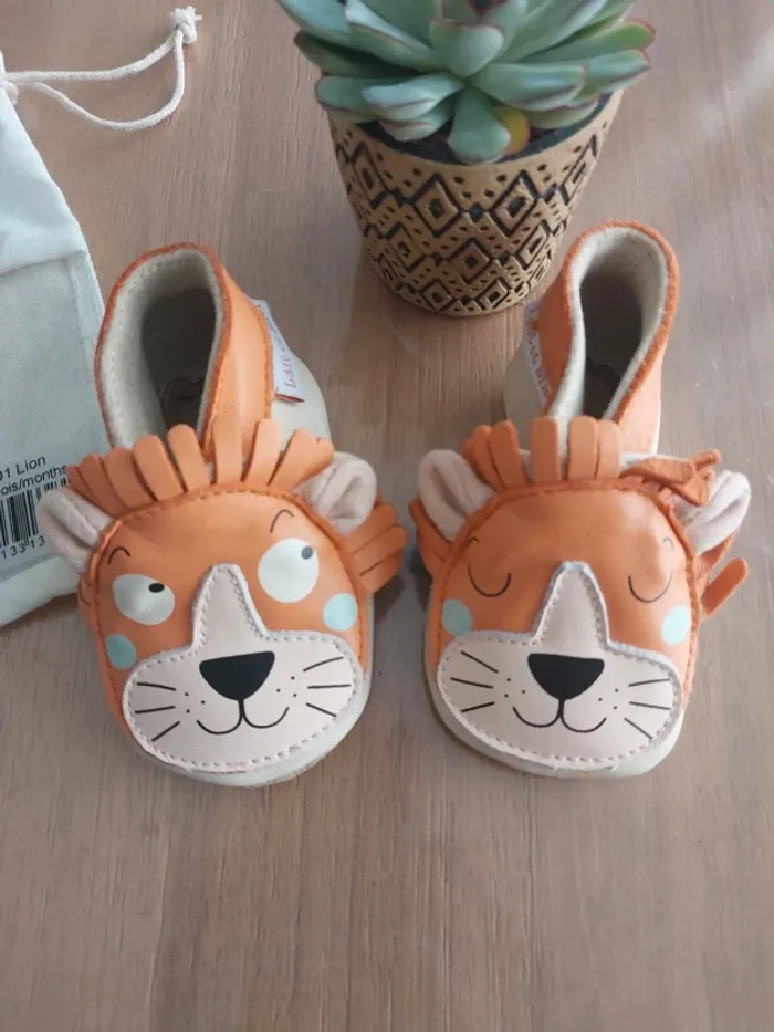 Chaussons lion 0-6mois - photo numéro 2