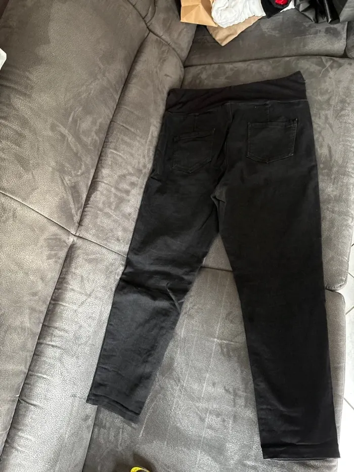 Pantalon grossesse - photo numéro 2