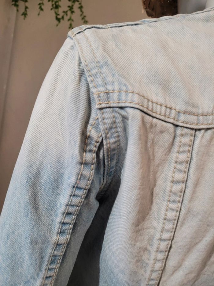 Blouson en jean délavé - photo numéro 8