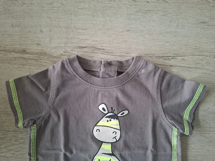 🌷N°4🌷Tee-shirt Courtes Manches - 6 Mois🌷 - photo numéro 2