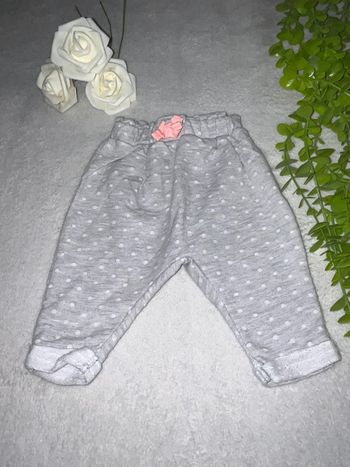 Très beau pantalon de jogging pour bébé fille