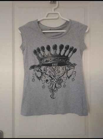 Neuf tee-shirt gris a motif femme collection u taille S/36