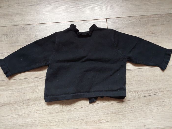 Gilet bebe fille taille 4-6mois - photo numéro 2