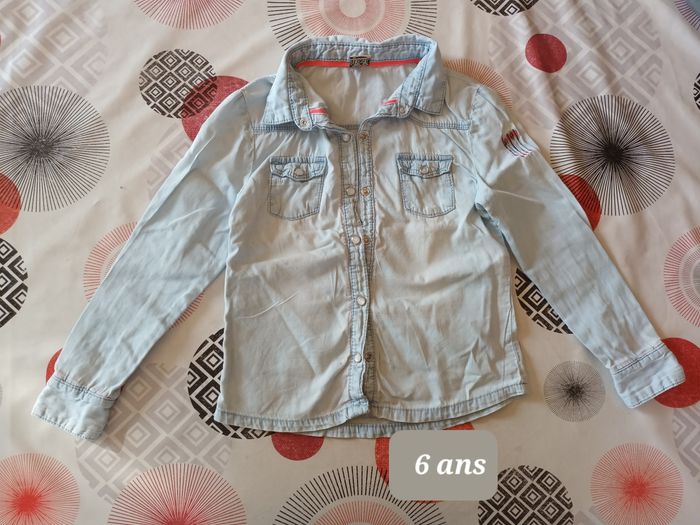 Chemise en jeans souple 👧 taille 6 ans - photo numéro 2