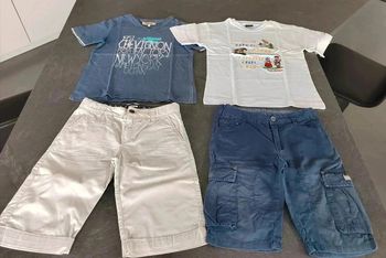 30 € Lot de vêtements 8 ans