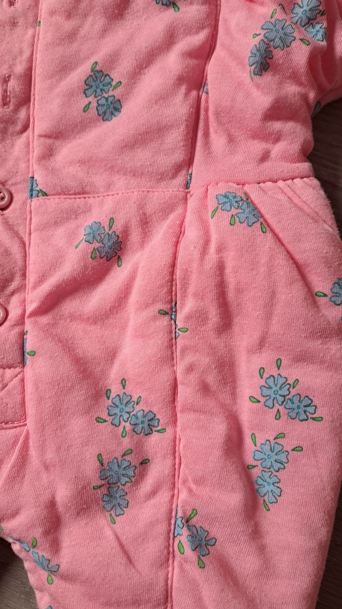 Combinaison rose a fleur - photo numéro 3