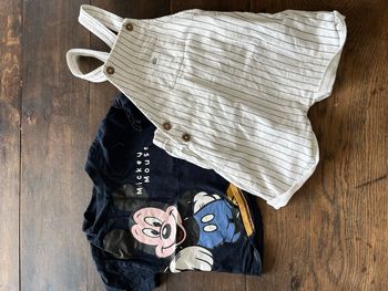 Ensemble salopette short et tee shirt