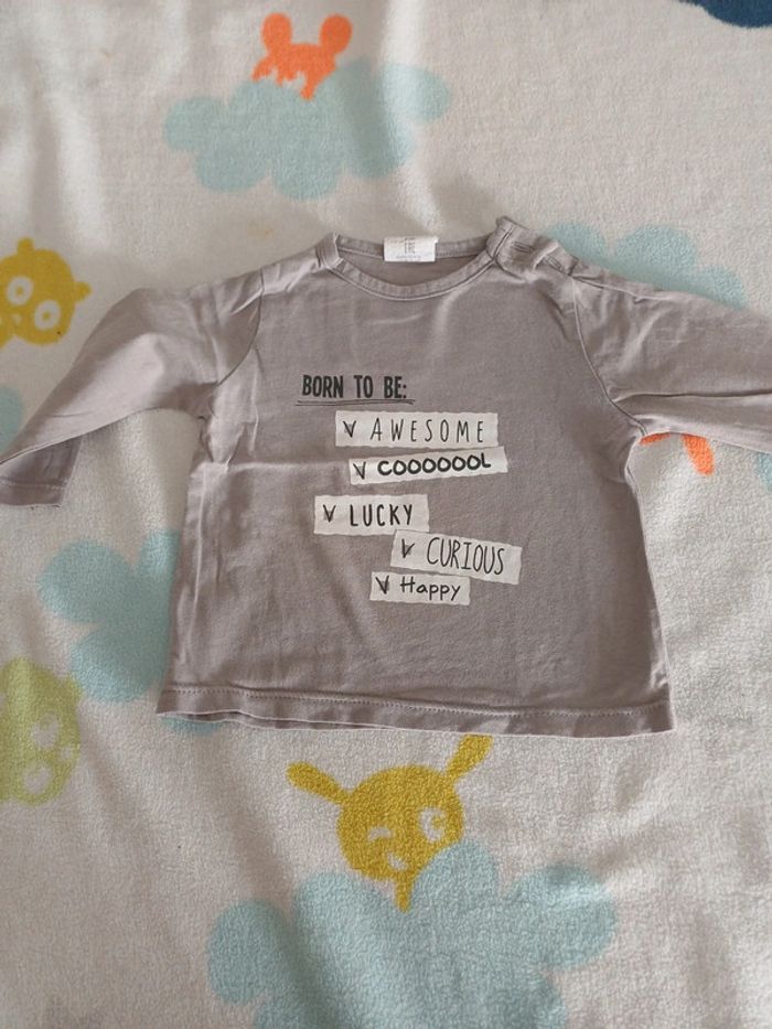T-shirt gris 6 mois