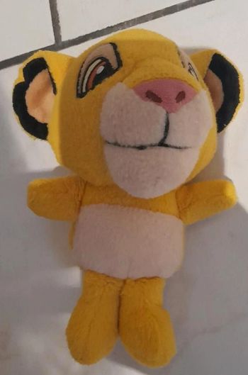 Peluche roi lion
