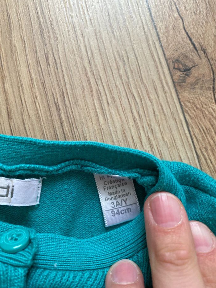 Lot gilets 3 ans - photo numéro 5